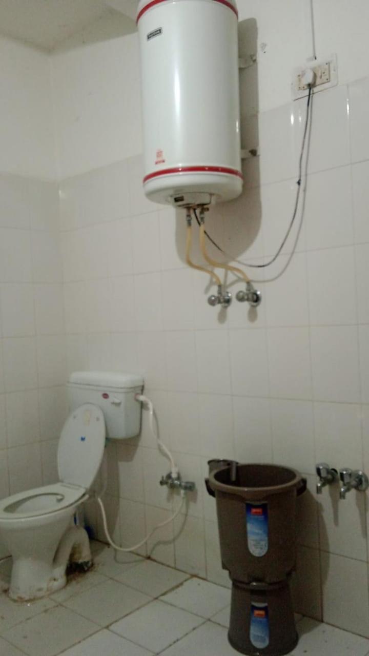 Hotel Senorita Srīnagar Dış mekan fotoğraf
